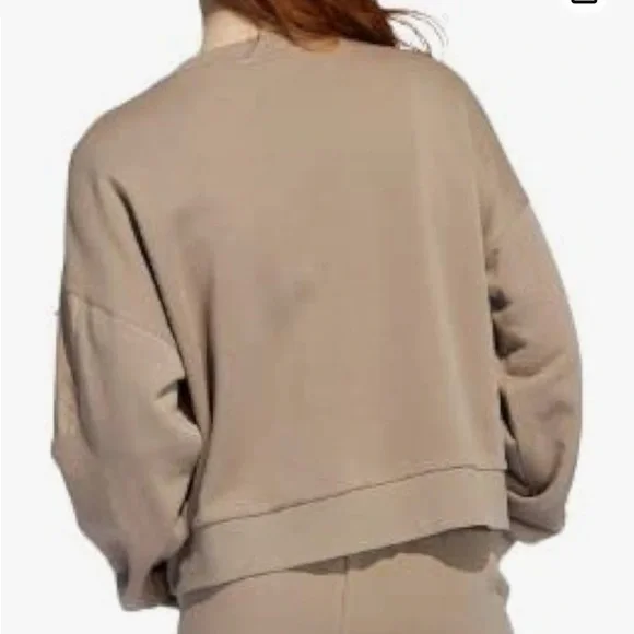 Adidas  Womens Focus Olive Crew Pullover Sweatshirt Size large - Picture 2 of 7